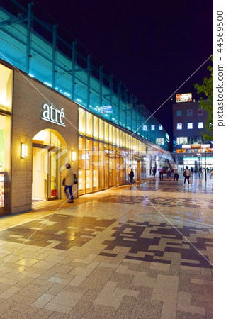 浦和站西口(埼玉市浦和區) 浦和站西口(埼玉市浦和區) 44569500