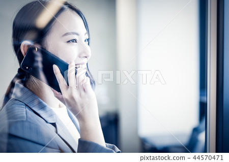 女子 44570471