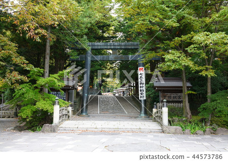 Suwa Taisha Shimo Suwa-cho Akimiya Torii Suwa-gun Suwa-gun 44573786