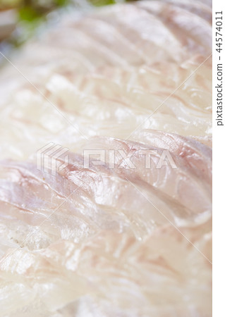 白魚生魚片 44574011