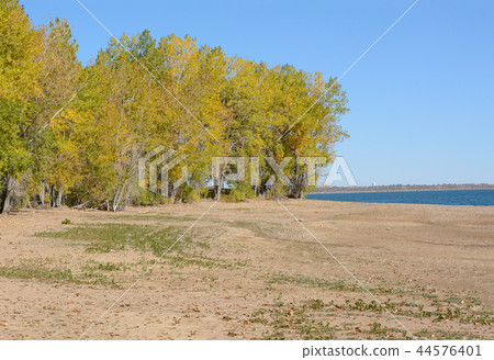 Drought-caused drying up of lake water in Colorado 44576401