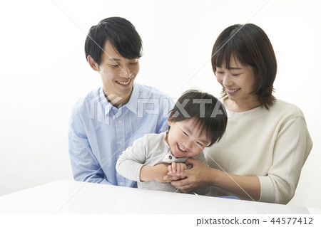 Family image Family members Family image Family members 44577412
