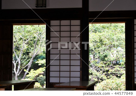 The early summer of Hiei Castle under the old school Shunde Hall The early summer of Hiei Castle under the old school Shunde Hall 44577849