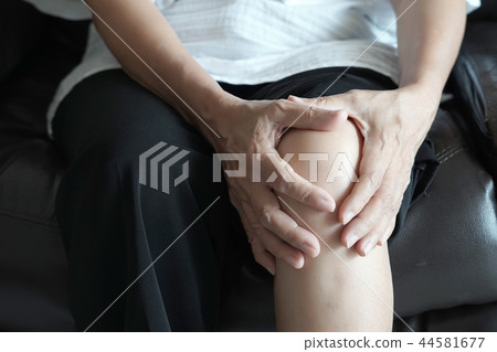 arthritis old person and Elderly woman female  44581677
