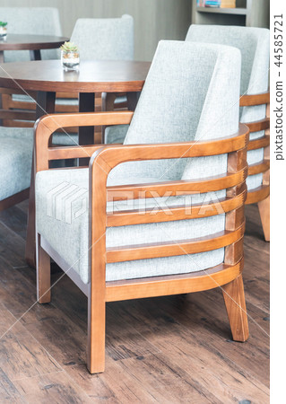 Table setting on a terraced lounge Table setting on a terraced lounge 44585721