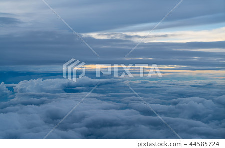 The sky above the clouds The sky above the clouds 44585724