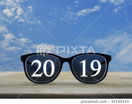 Business vision happy new year 2019 concept 44588543