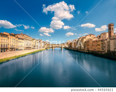 Panoramic view of Ponte Vecchio Bridge, Florence Panoramic view of Ponte Vecchio Bridge, Florence 44593921
