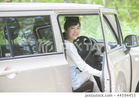 Visiting nursing Visiting nursing 44594453