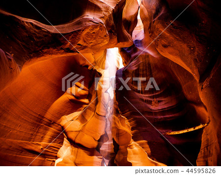 Arizona · Antelope Canyon 44595826