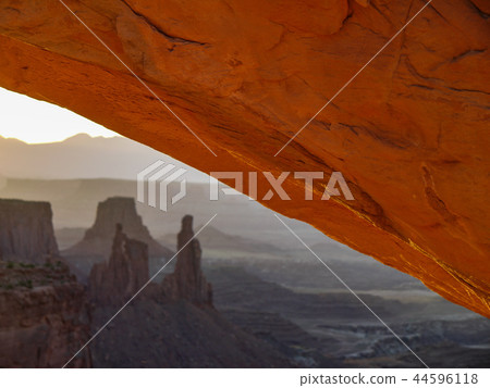 The sunrise of Mesaarch The sunrise of Mesaarch 44596118