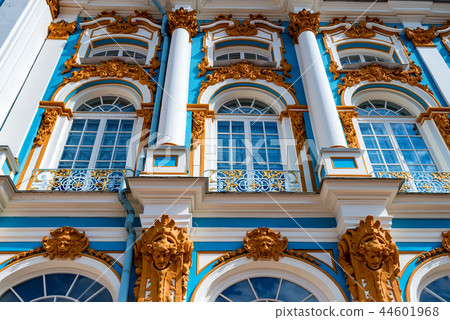 Detail of Catherine's II Palace in Tsarskoe Selo, Russia 44601968