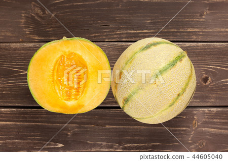 fresh melon cantaloupe variety 44605040