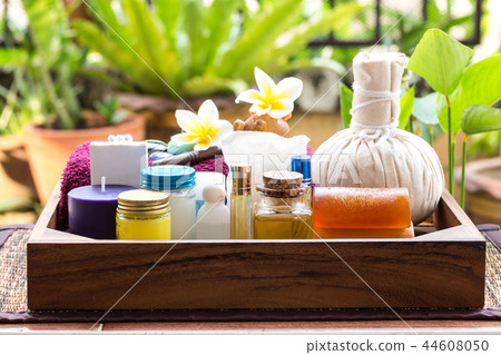 spa, oil, handmade soap, shampoo 44608050