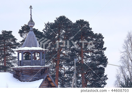 interior in Russian wooden church / orthodox wooden architecture, interior orthodoxy 44608703