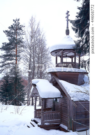 wooden houses in the Russian countryside / wooden architecture, Russian provincial landscape, winter view village in Russia 44608772