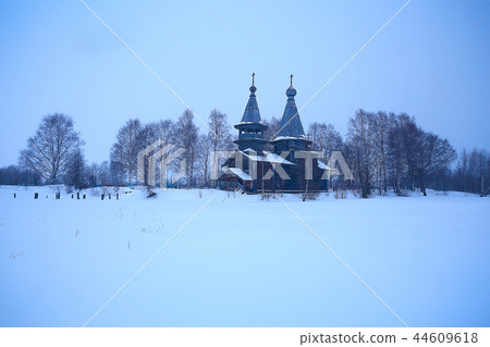 landscape in russian kizhi church winter view / winter season snowfall in landscape with church architecture 44609618