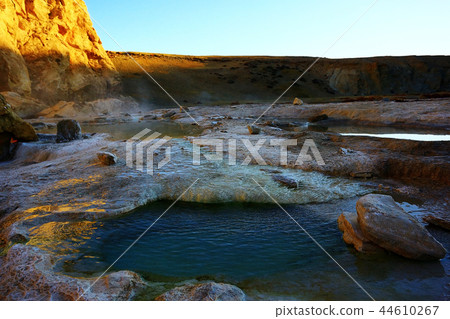 Tibetan landscape travel 44610267