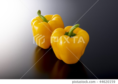 Paprika 44620159