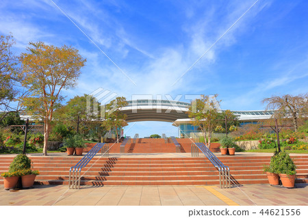 Yoshinogari Historical Park History Park Center (East Exit) Yoshinogari Historical Park History Park Center (East Exit) 44621556