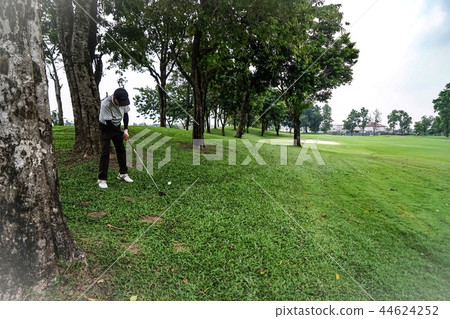 Golf is sport that requires a lof effort Golf is sport that requires a lof effort 44624252
