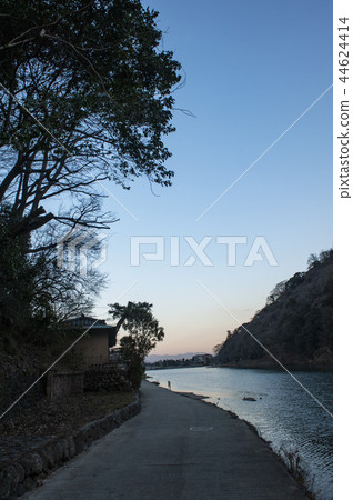 Arashiyama和Katsura河在日落 44624414