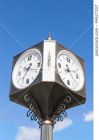 Folk musical instrument domra 44627207