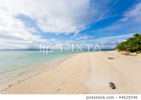 沖繩竹富島Kondoi海灘 44629346