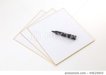 簽字筆和彩色紙 簽字筆和彩色紙 44629843