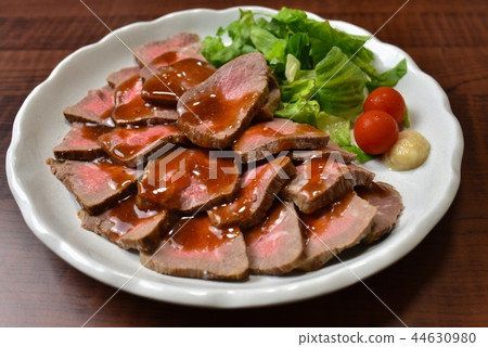 roast beef roast beef 44630980