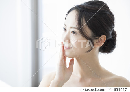 美女形象 美女形象 44631917