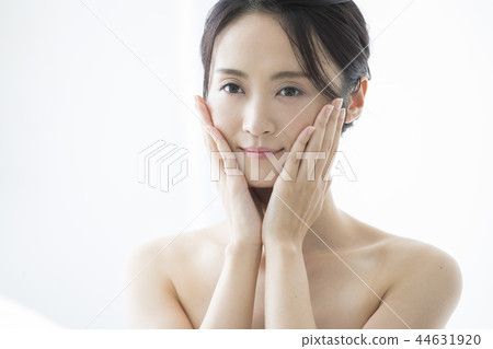美女形象 44631920