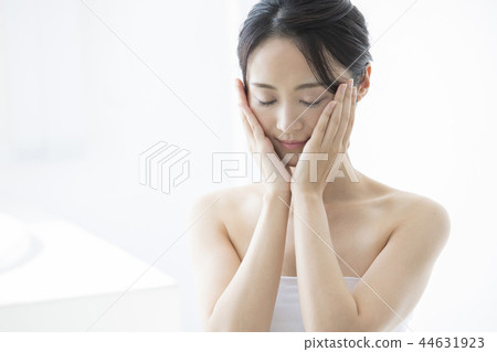 美女形象 44631923