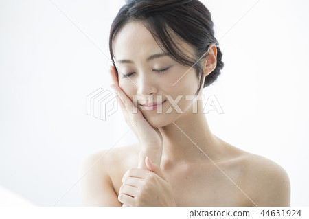 Beauty image Beauty image 44631924