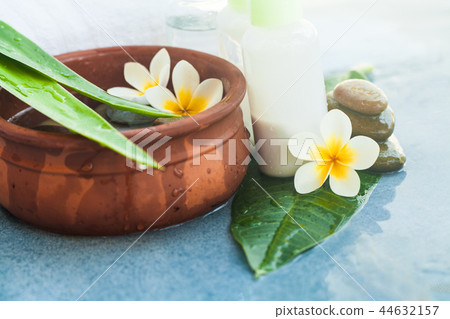 Spa objects with towel, stones for massage 44632157