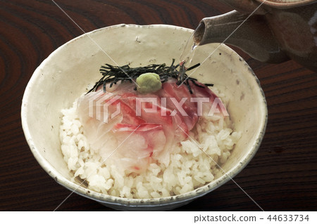 茶配鯛魚 44633734