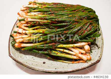 香辣可口的豬肉泡菜,韓國料理 香辣可口的豬肉泡菜,韓國料理 44634130