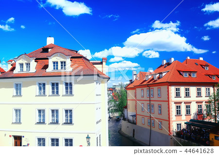castle in czech republic / panoramic view ancient medieval castle in czech republic, tourist site of history castle in czech republic / panoramic view ancient medieval castle in czech republic, tourist site of history 44641628