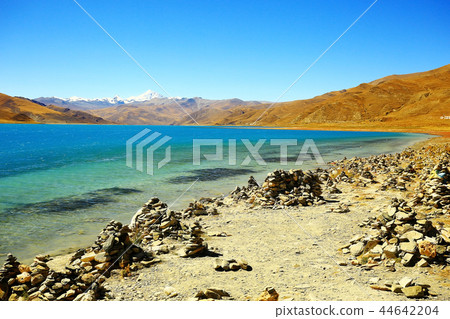 sacred lake in tibet landscape 44642204