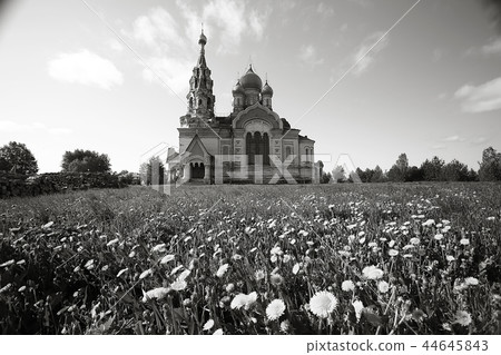cathedral in russia gold ring / kukoboy beautiful orthodox historical cathedral 44645843