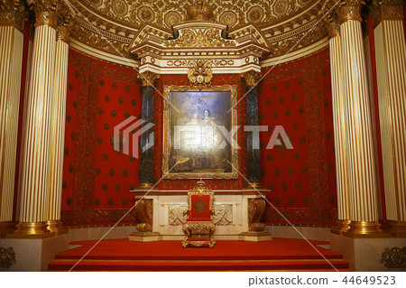 Luxury Interior in the Peterhof 44649523