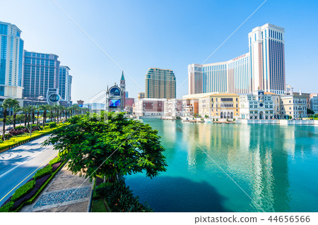 Beautiful architecture building of venetian and other hotel resort and casino Beautiful architecture building of venetian and other hotel resort and casino 44656566