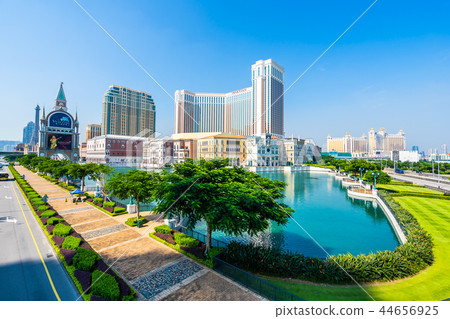 Beautiful architecture building of venetian and other hotel resort and casino Beautiful architecture building of venetian and other hotel resort and casino 44656925