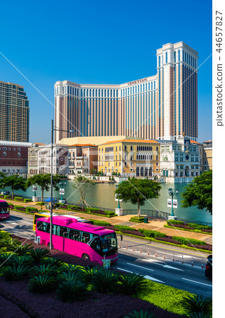 Beautiful architecture building of venetian and other hotel resort and casino Beautiful architecture building of venetian and other hotel resort and casino 44657827