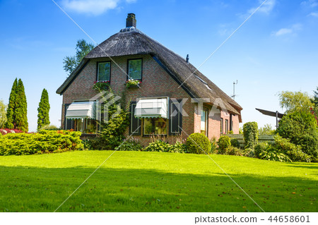 Giethoorn in The Netherlands Giethoorn in The Netherlands 44658601