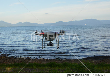 Drone "Phantom 3 Standard" (Lake Inawashiro, West Bank / Fukushima Prefecture Aizu Wakamatsu-shi Oji Arai Akai Character Residence) 44663719