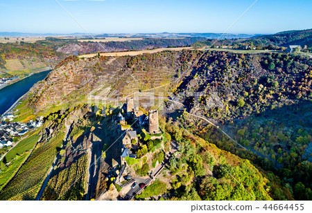 Burg Thurant, a ruined castle at the Moselle river in Germany 44664455