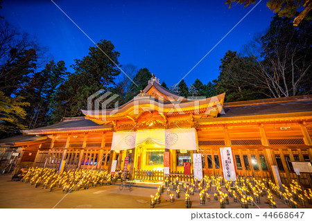 穗高神社高明燈籠 44668647
