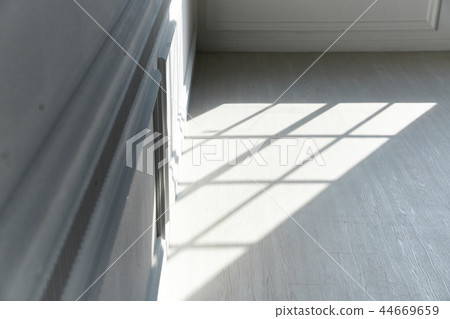 白色成型空間 44669659