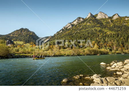 Rafting on Dunajec river with view on Three Crowns 44675259